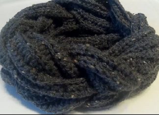 Snood torsadé au crochet Snood torsadé au crochet